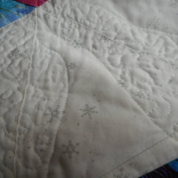 Vintage Patchwork Quilted Wall Hanging Multicolor Abstract Shape cosmic crystals - Picture 12 of 13